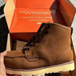 BRUNT Workwear Men's Steel Toe Boots size 9.5 Brand New
